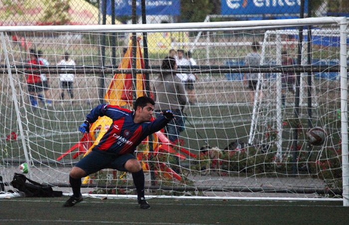 Goalie miss Goalie miss
